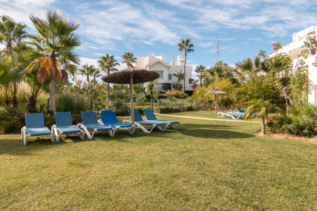 2237-Modern Apt With Private Beach Estepona Extérieur photo